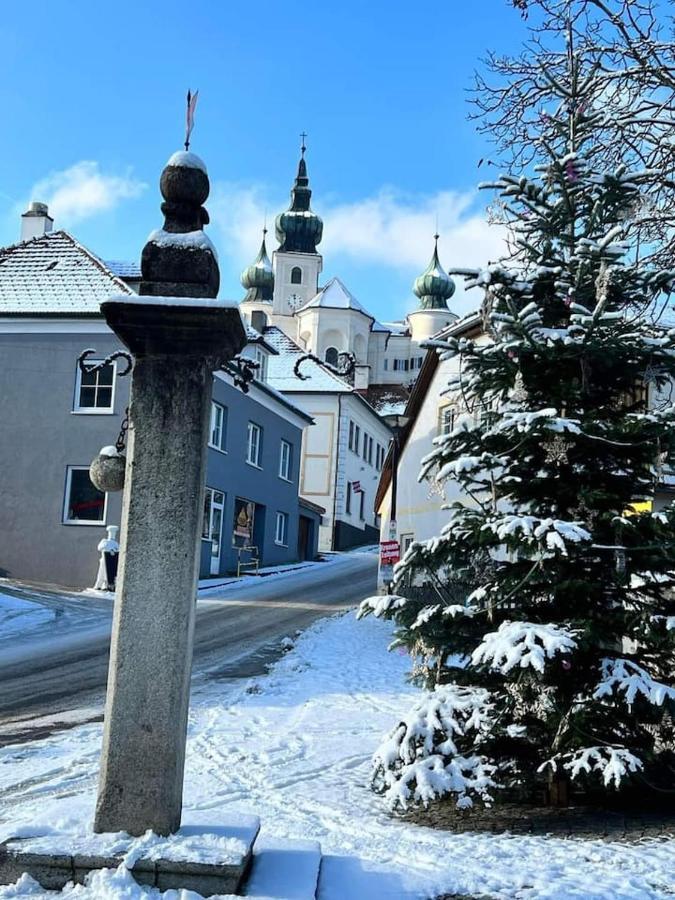 Urlaub In Schlossnaehe Артштеттен Экстерьер фото