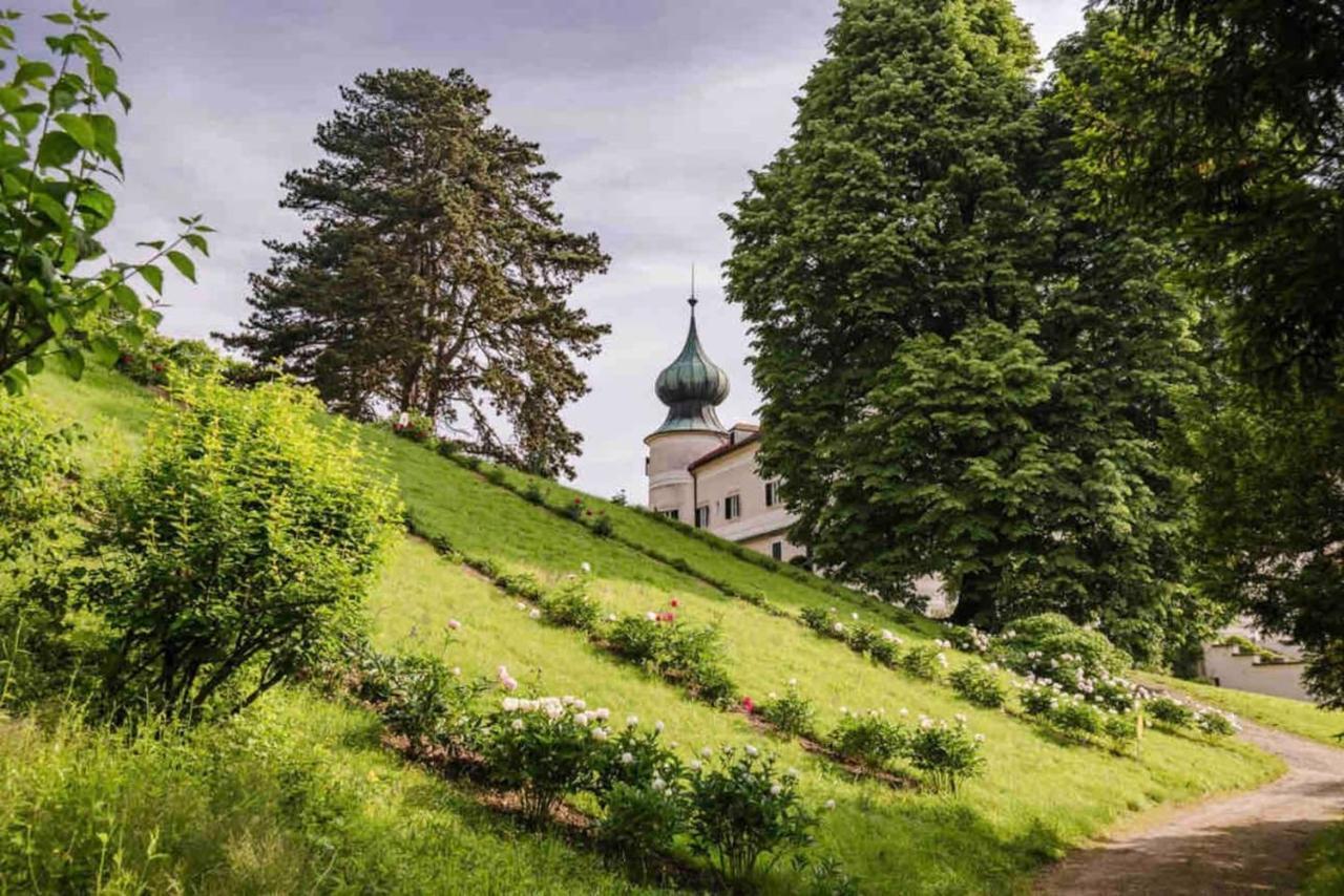 Urlaub In Schlossnaehe Артштеттен Экстерьер фото